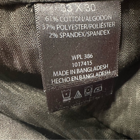 Haggar Iron Free Premium Straight Fit Gray Pants 33x30. - Picture 6 of 7